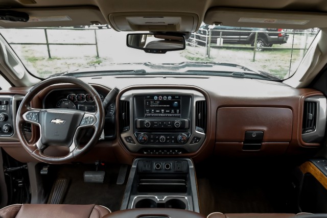 2016 Chevrolet Silverado 3500HD High Country 15