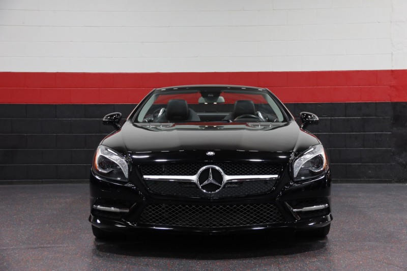 2013 Mercedes-Benz SL550 2dr Convertible in , 