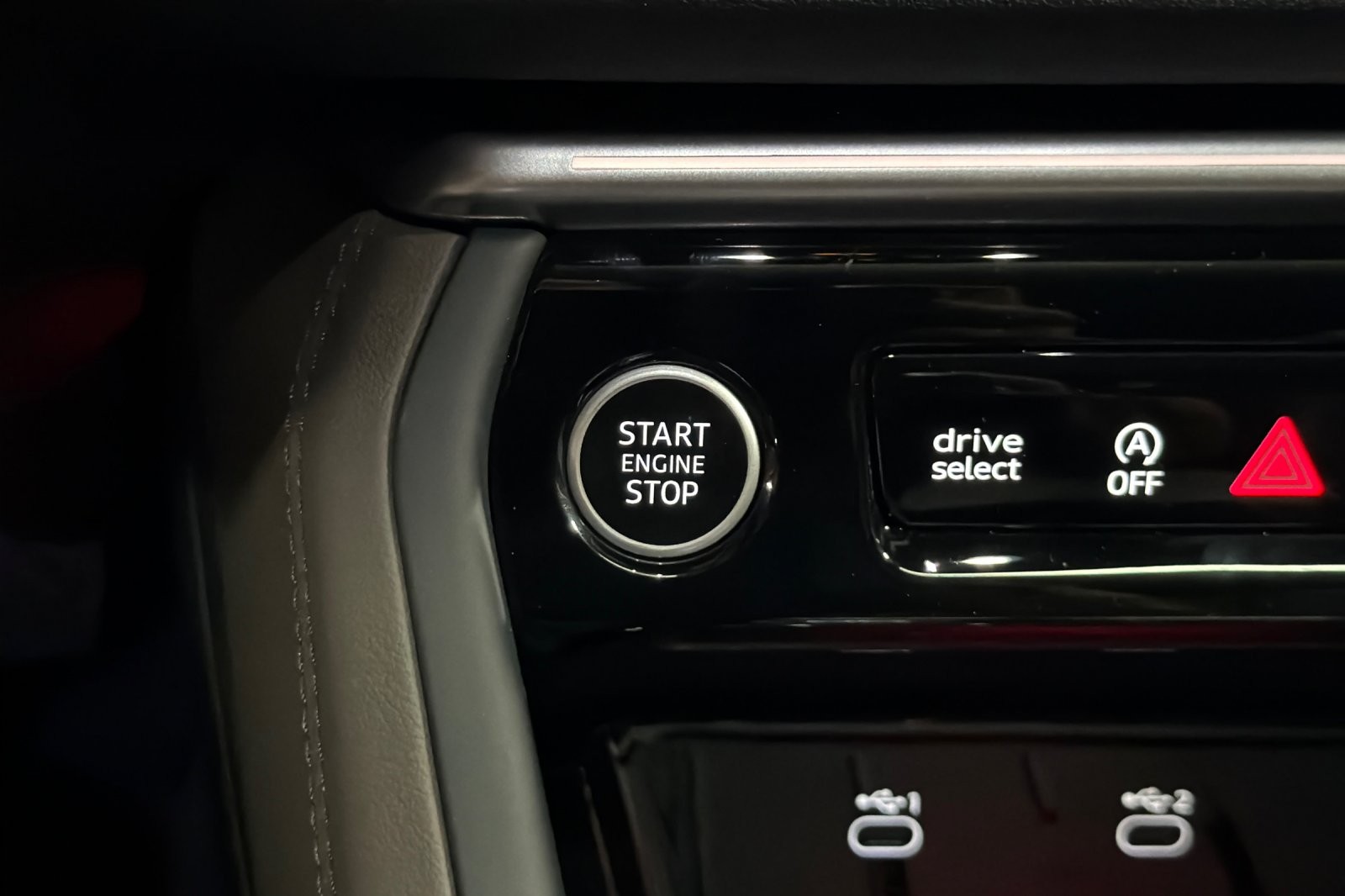 New 2026 District Green Metallic Audi Premium 2.0 TFSI quattro image 22