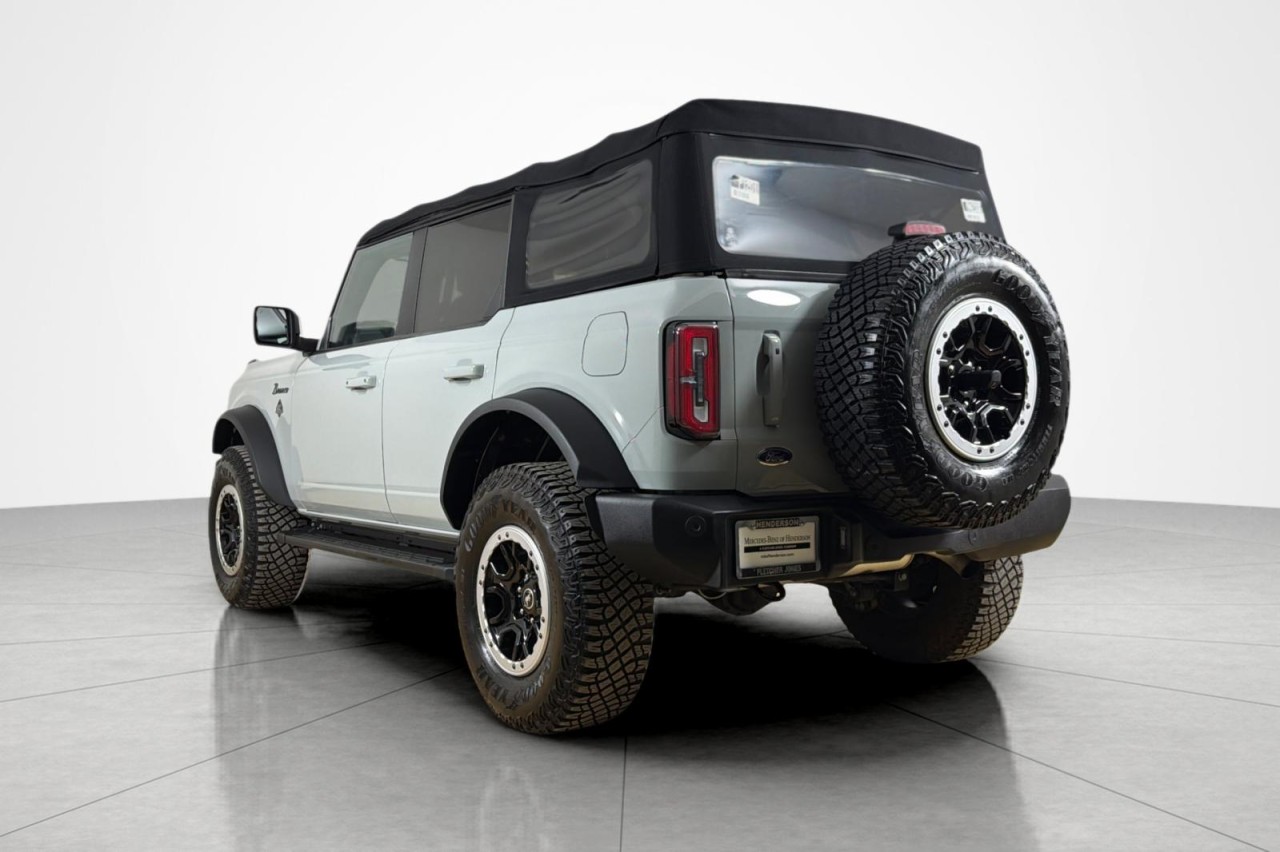 Used 2022 CACTUS GREY Ford Outer Banks image 3