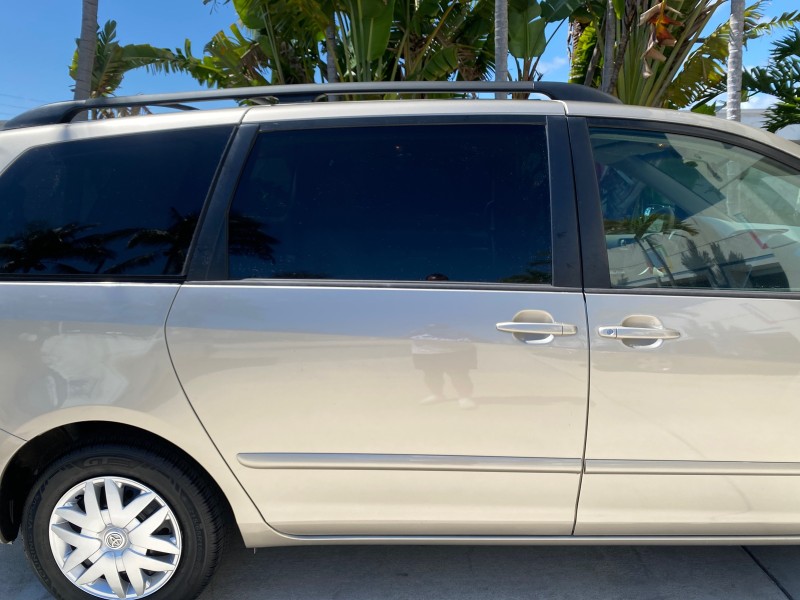 2006 Toyota Sienna VAN LE LOW MILES 78,653 in , 