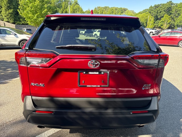 ToyotaRAV46