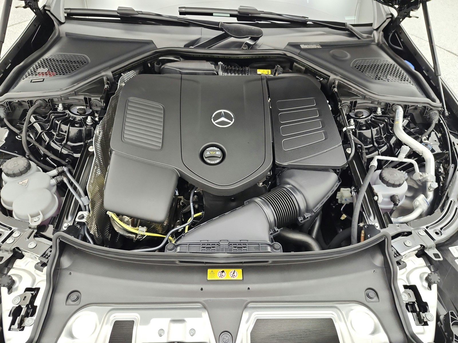 New 2027 Black Mercedes-Benz E 350 RWD Sedan image 12