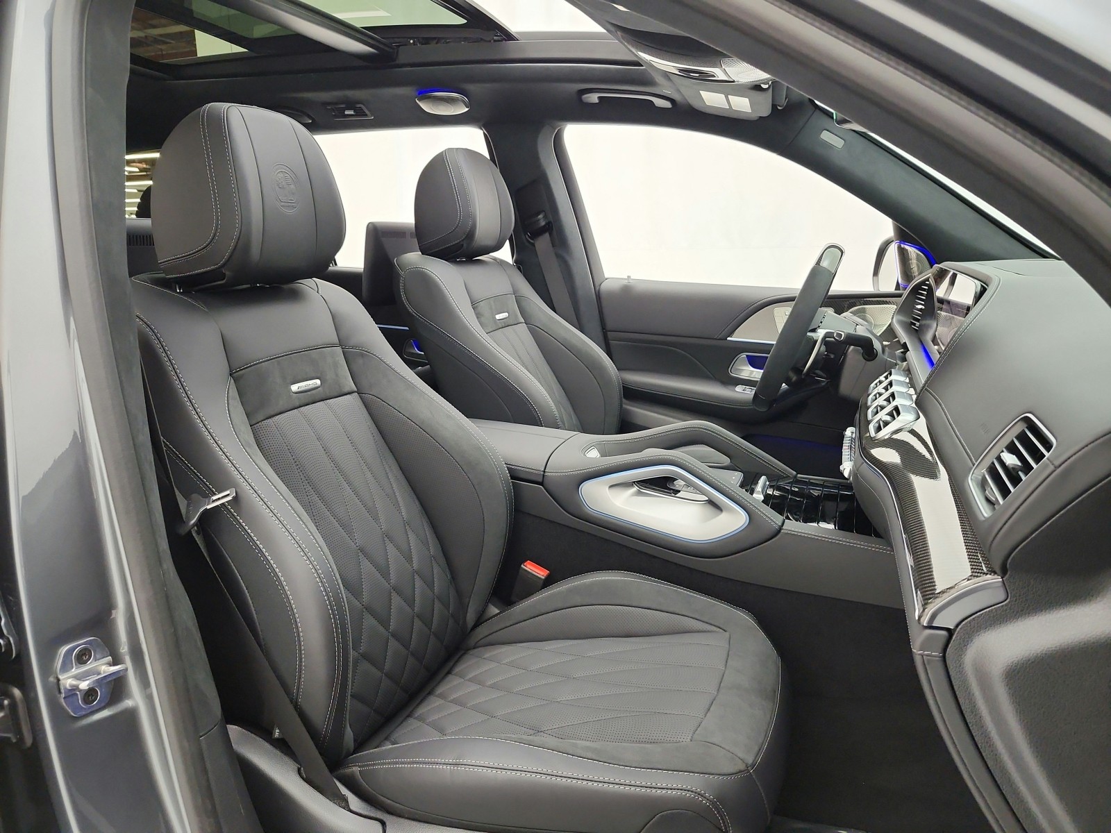 New 2026 Selenite Grey Metallic Mercedes-Benz AMG® GLS 63 4MATIC+ SUV image 15