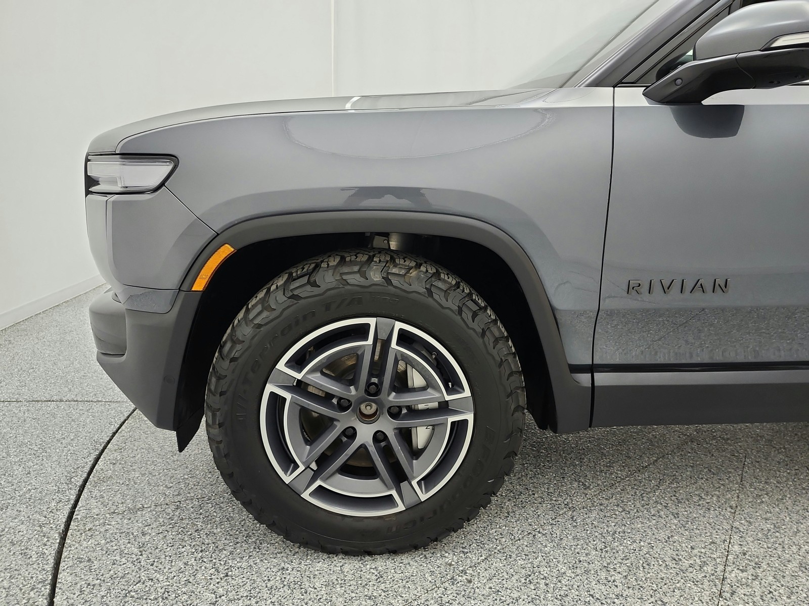 Used 2025 El Cap Granite Rivian Adventure image 17