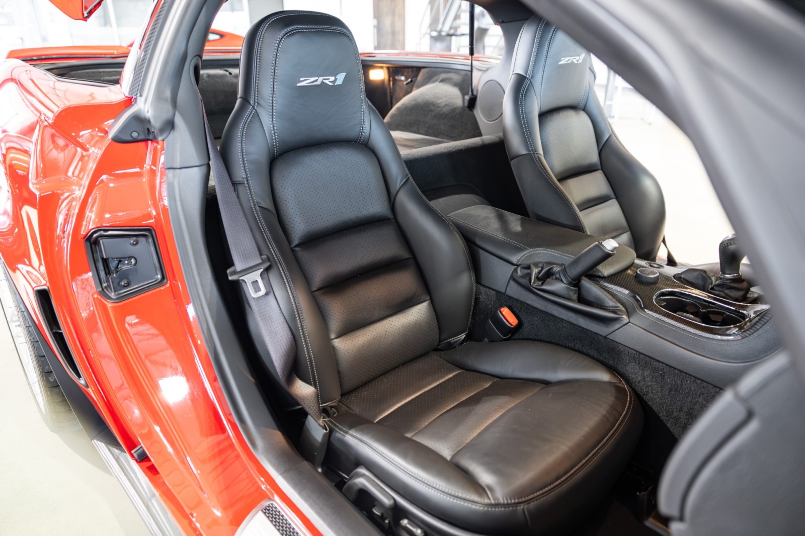 2011 Chevrolet Corvette ZR1 - Photo 33
