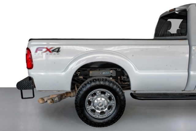 2012 Ford F-250 XL 6