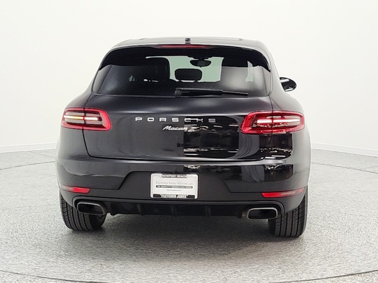 Used 2018 Jet Black Metallic Porsche  image 6