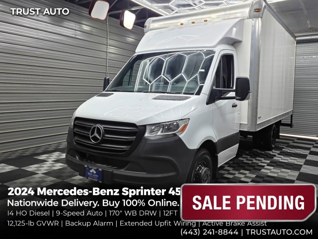 Arctic White 2024 Mercedes-Benz Sprinter Cab Chassis Van Rear-Wheel Drive 9-Speed Automatic