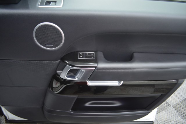 Used 2014 Land Rover Range Rover HSE SUV for sale in Geneva NY