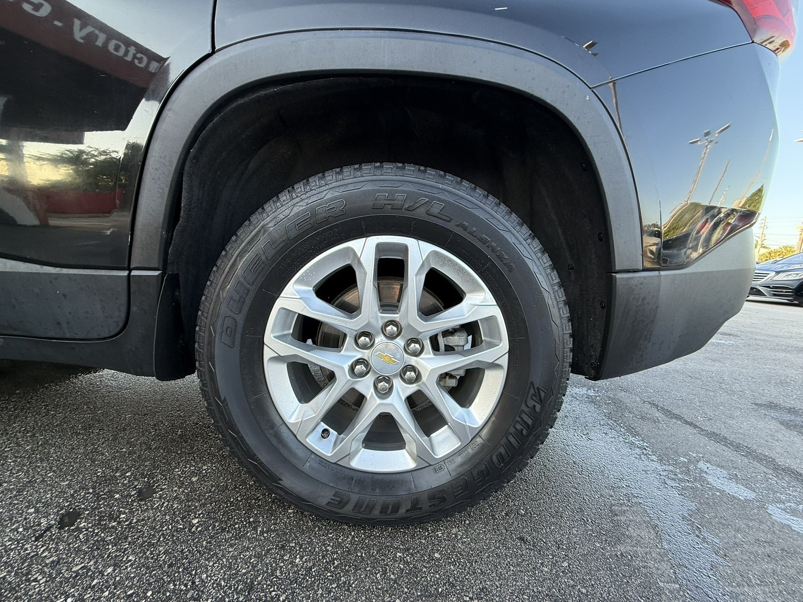 2020 Chevrolet Traverse - $18,977