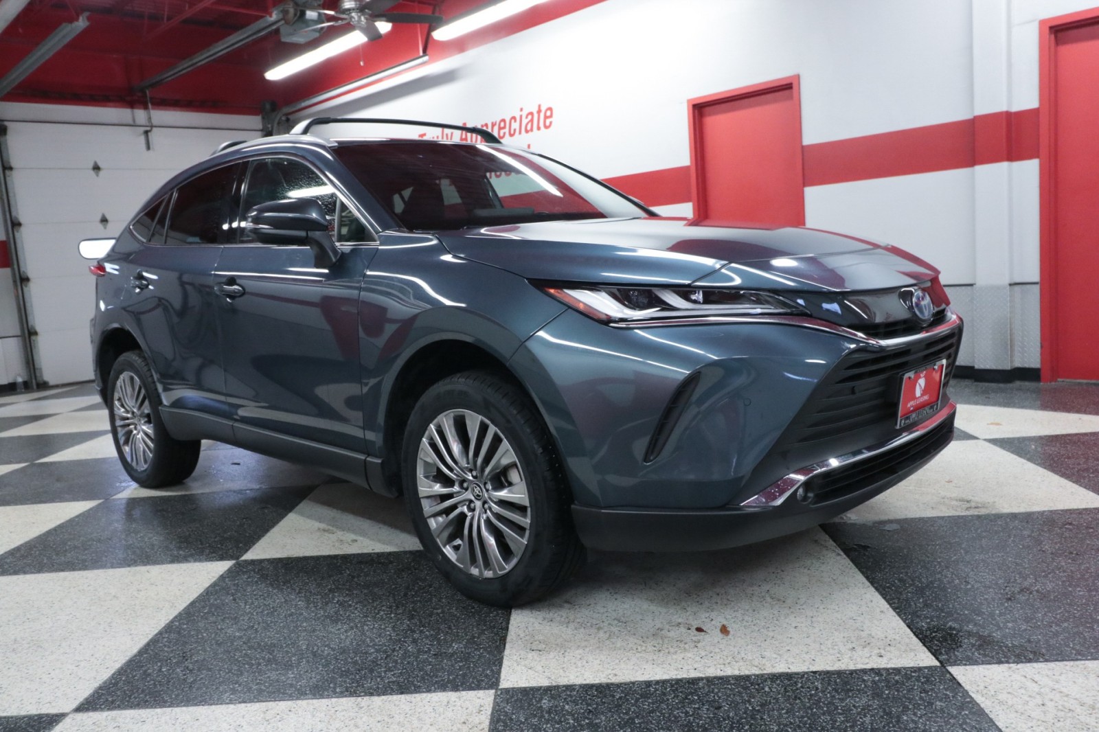 Used Car 2023 Toyota Venza  Xle For Sale Under $35,000 In Austin, Texas