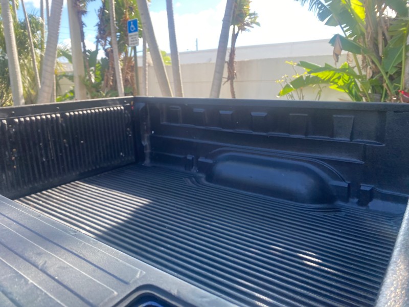 2004 Toyota Tundra SR5 V8 4.7 CREW CAB  FLORIDA in , 