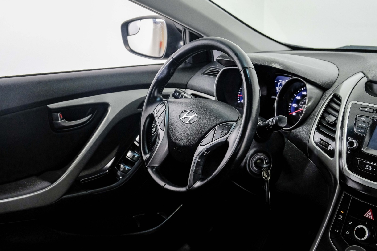 2015 Hyundai Elantra SE AUTOMATIC SUNROOF REAR CAMERA BLUETOOTH CRUISE  10