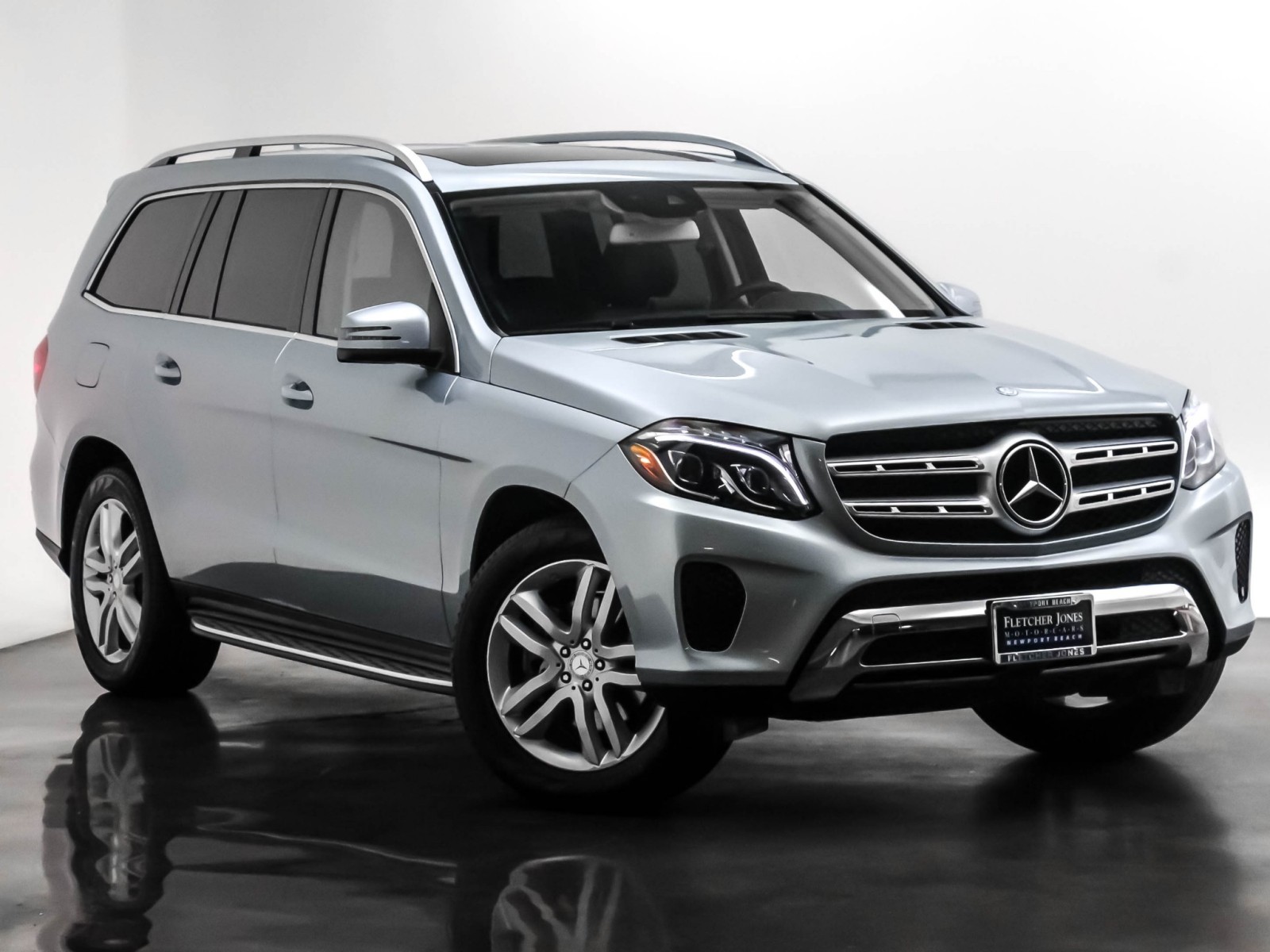 Certified Pre Owned 2017 Mercedes Benz Gls Gls 450 Suv In Newport