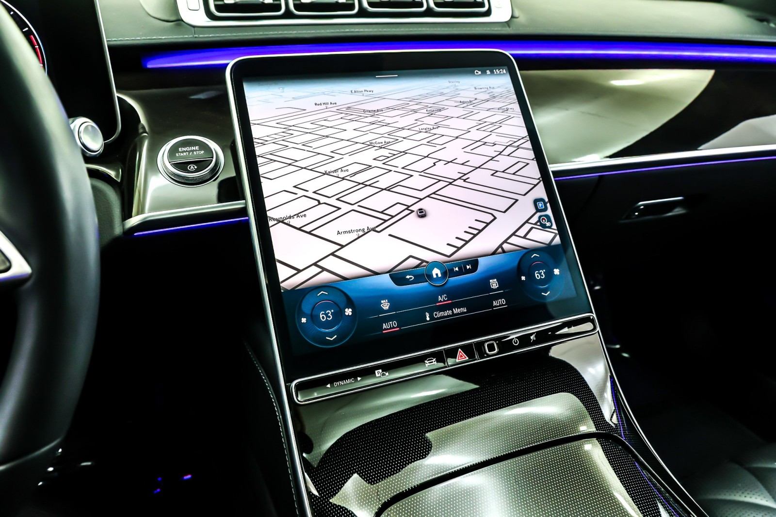 Certified Used 2022 MANUFAKTUR Diamond White Mercedes-Benz S 580 4MATIC® Sedan image 22