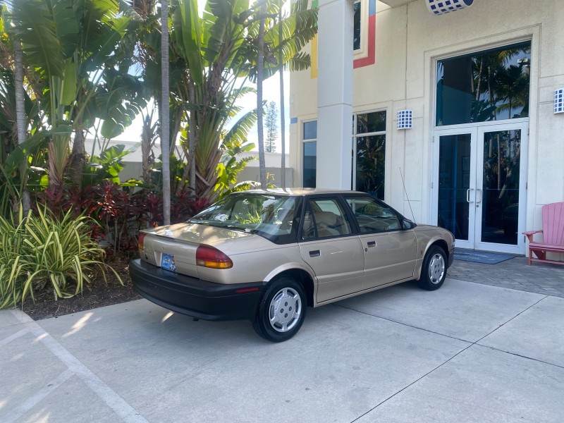 1995 Saturn SL LOW MILES 70,805 in ,