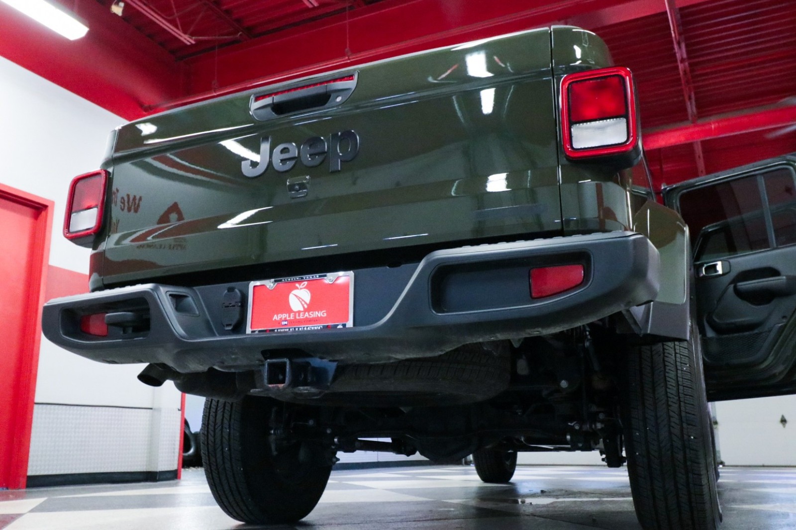 Used Car 2021 Jeep Gladiator  Sport S For Sale Under $35,000 In Austin, Texas