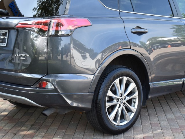 2018 Toyota RAV4 One Owner Navi Leather Moonroof Heated Front Seats 13