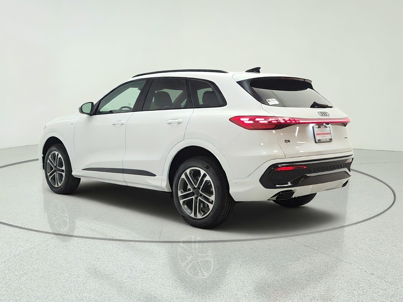 New 2026 Glacier White Metallic Audi Premium 2.0 TFSI quattro image 7