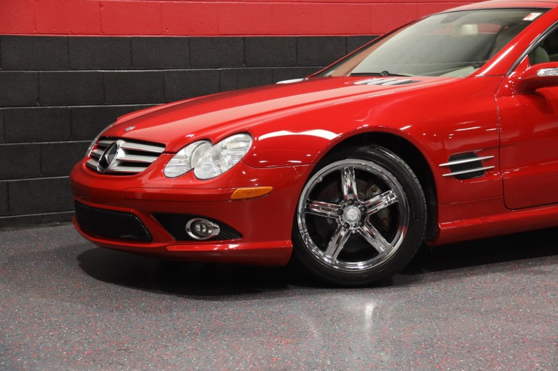 2008 Mercedes-Benz SL550 AMG Sport 2dr Convertible in , 