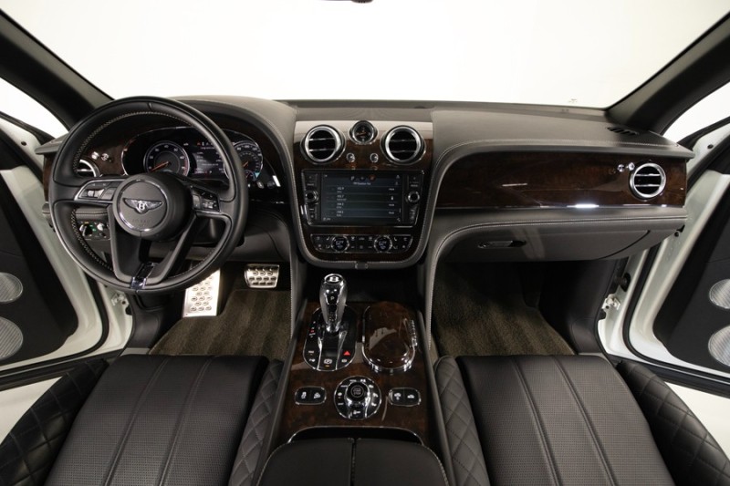 2017 Bentley Bentayga Bentayga W12 ($258,115 MSRP) *ONLY 14,000 MILES* *1-OWNER* in , 