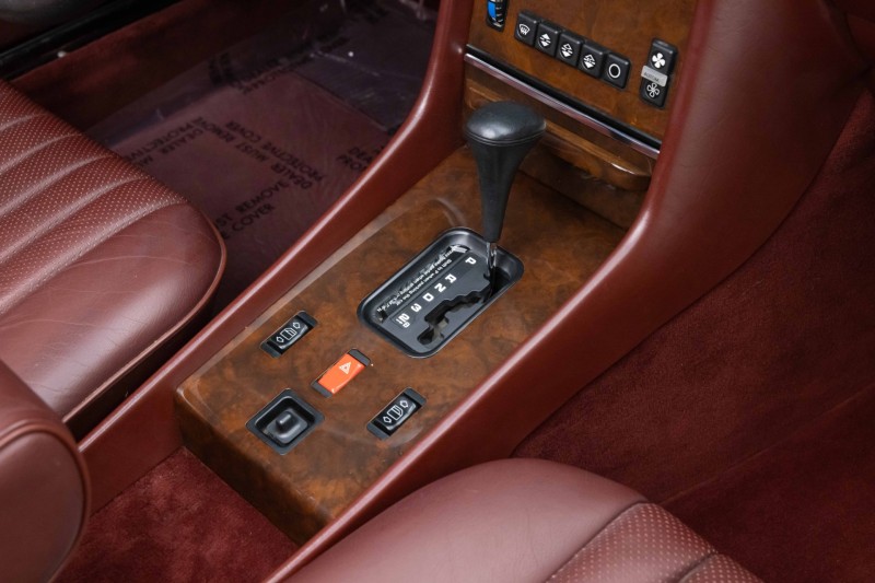 1989 Mercedes-Benz 560-Series 560 SL in ,