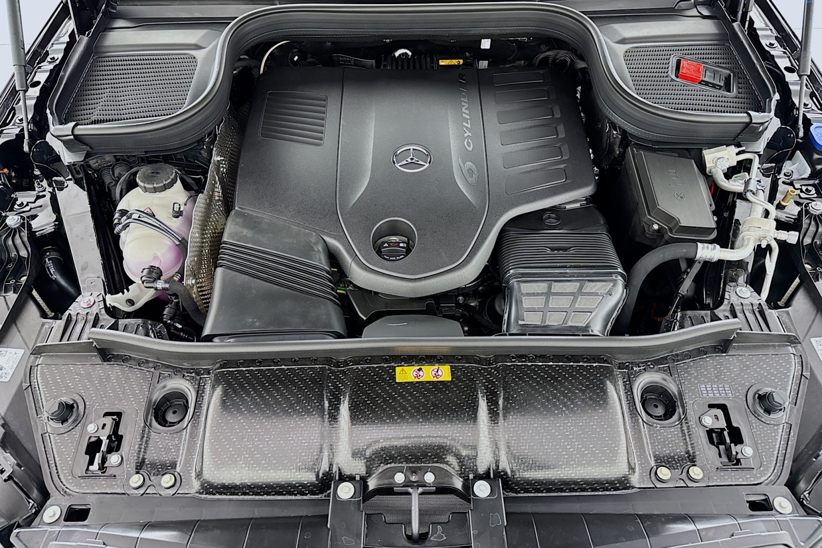 New 2026 Obsidian Black Metallic Mercedes-Benz GLE 450 4MATIC® Coupe image 10
