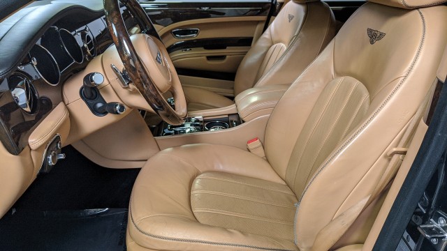 2012 Bentley Mulsanne  31