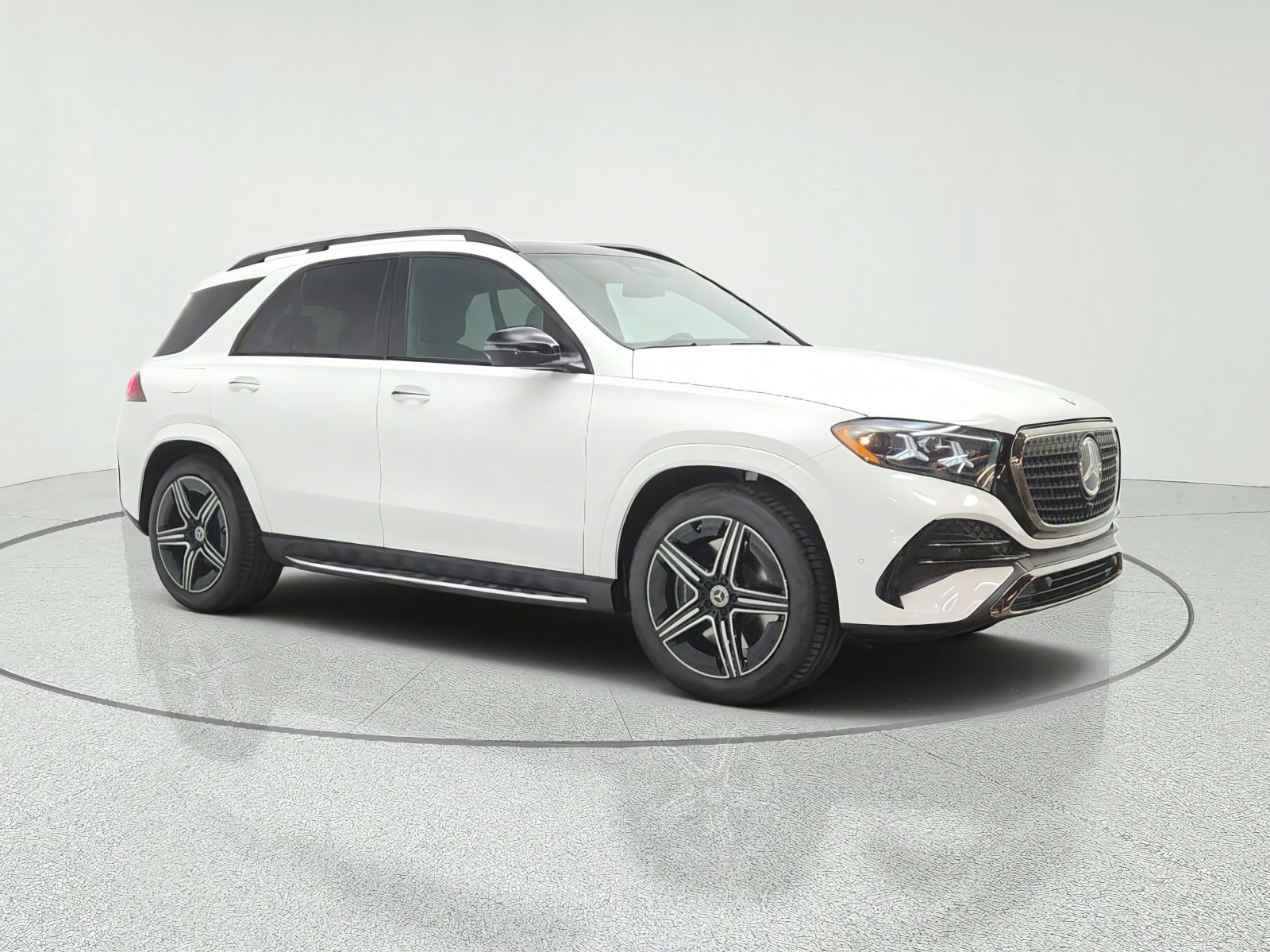 New 2027 Polar White Mercedes-Benz GLE 450 4MATIC® SUV image 3