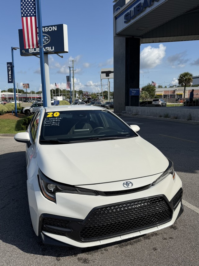 Super White 2020 Toyota Corolla Sedan Front-Wheel Drive Automatic