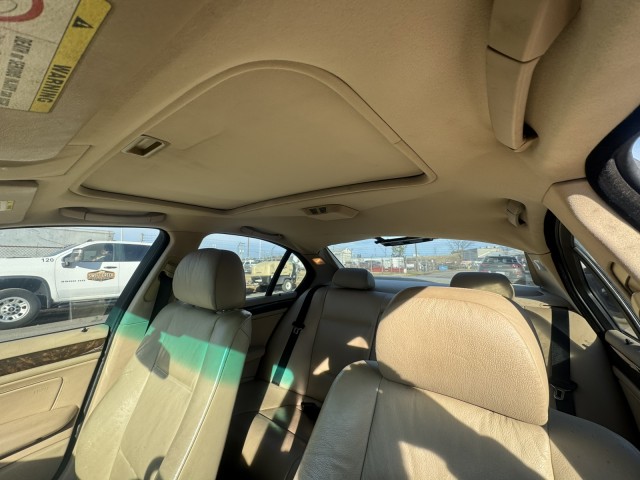 1999 BMW 3 Series 323i Sedan in , 