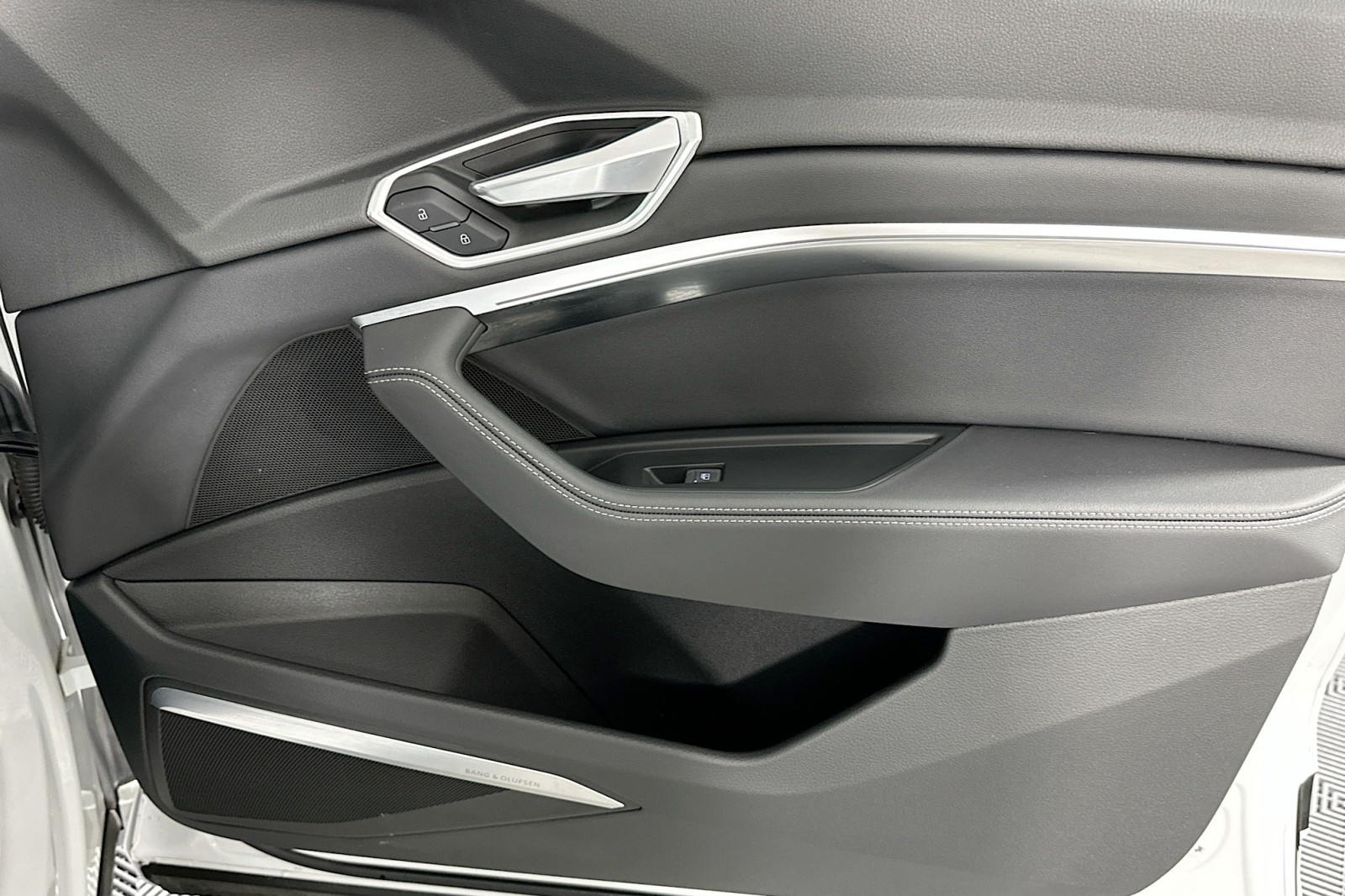 Used 2022 Glacier White Metallic Audi Premium Plus image 23