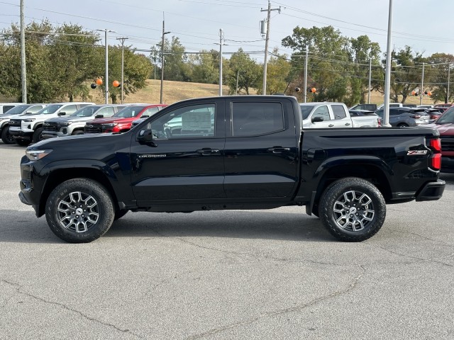 2024 Chevrolet Colorado 4WD Z71 6