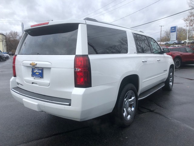 2016 Chevrolet Suburban LTZ 6