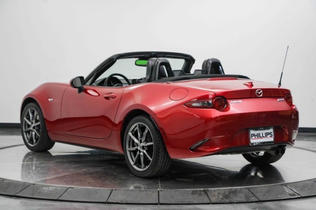 2016 Mazda MX-5 Miata Grand Touring 15