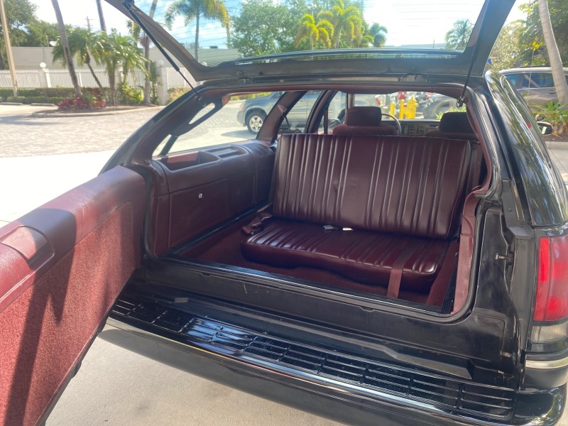 1993 Chevrolet Caprice Classic STATON WAGON 1 OWNER in , 