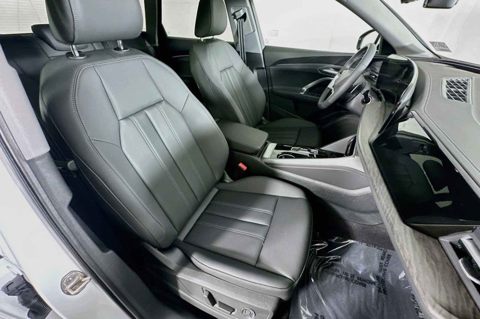 New 2026 Arkona White Audi Premium image 8