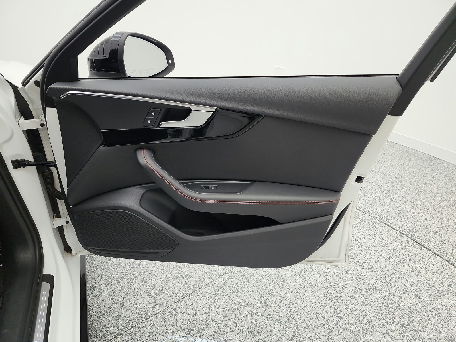 Used 2019 Ibis White Audi Premium Plus 45 TFSI quattro image 15