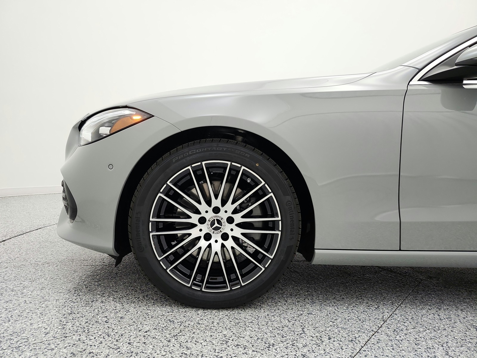New 2026 MANUFAKTUR Alpine Grey Mercedes-Benz C 300 Sedan image 13