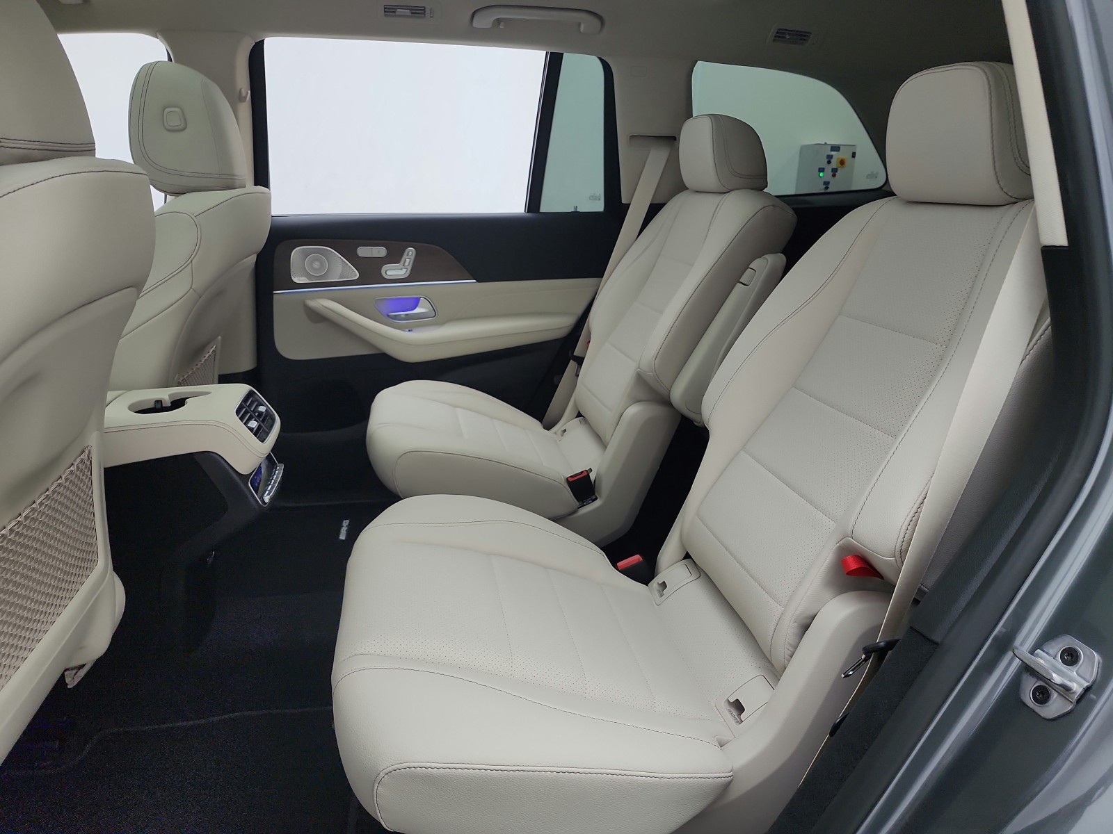 New 2026 Selenite Grey Metallic Mercedes-Benz GLS 450 image 11