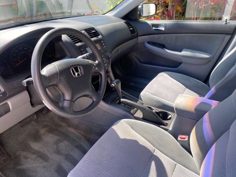 2004 Honda Accord Sdn LX LOW MILES 68,079 in , 