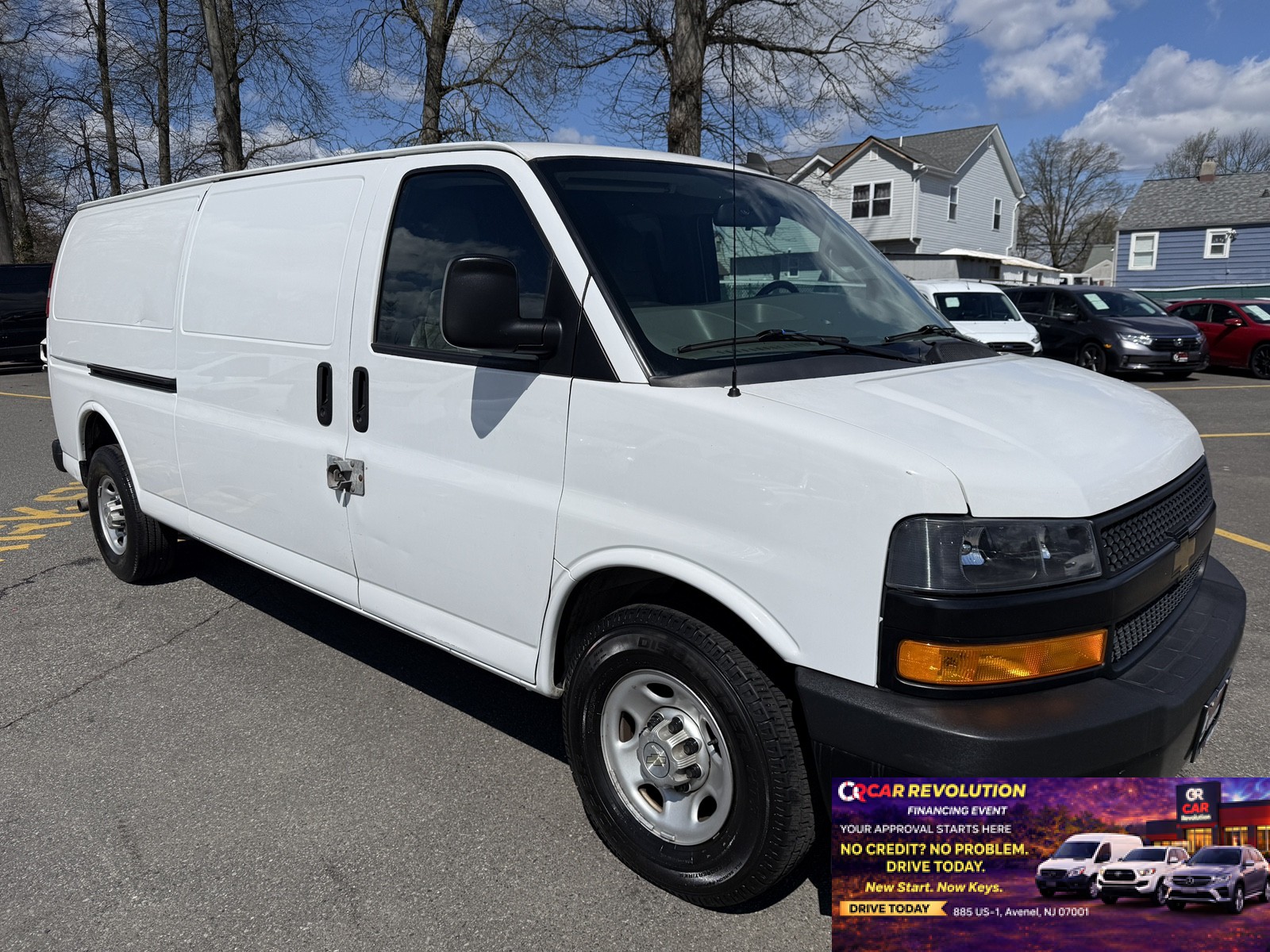 Summit White 2020 Chevrolet Express Cargo 3500 Extended RWD Van Rear-Wheel Drive Automatic