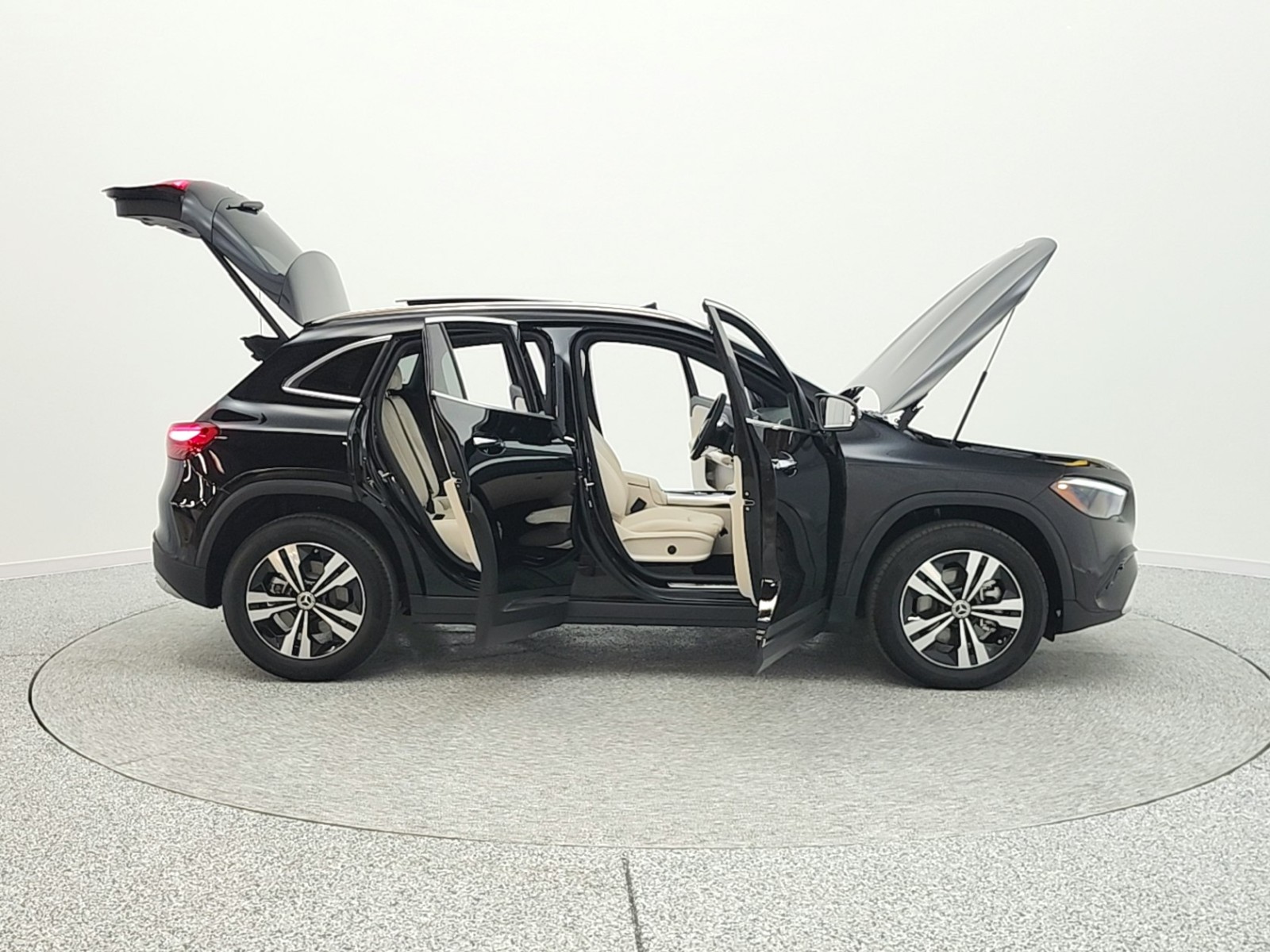 Certified Used 2025 Night Black Mercedes-Benz GLA 250 SUV image 22