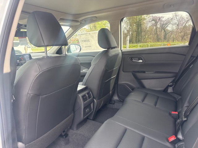 NissanRogue21