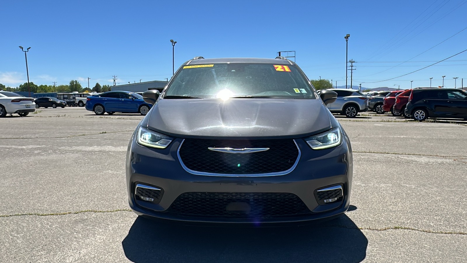 2021 Chrysler Pacifica Touring L 8