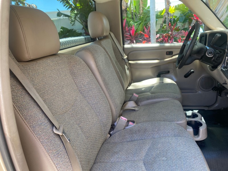 2005 GMC Sierra 1500 LOW MILES 83837 AC NO ACCIDENTS in ,