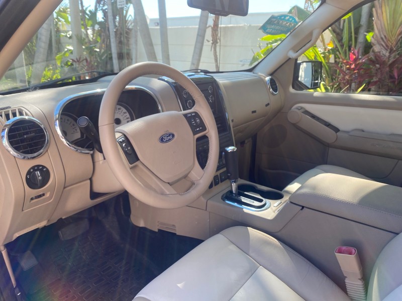 2008 Ford Explorer Sport Trac Limited LOW MILES 49,936 in , 