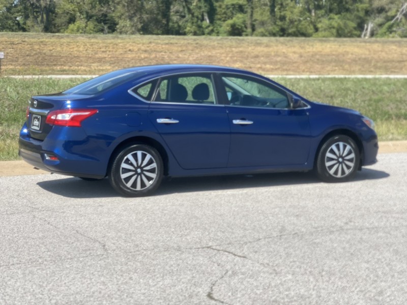 2018 Nissan Sentra S in CHESTERFIELD, Missouri