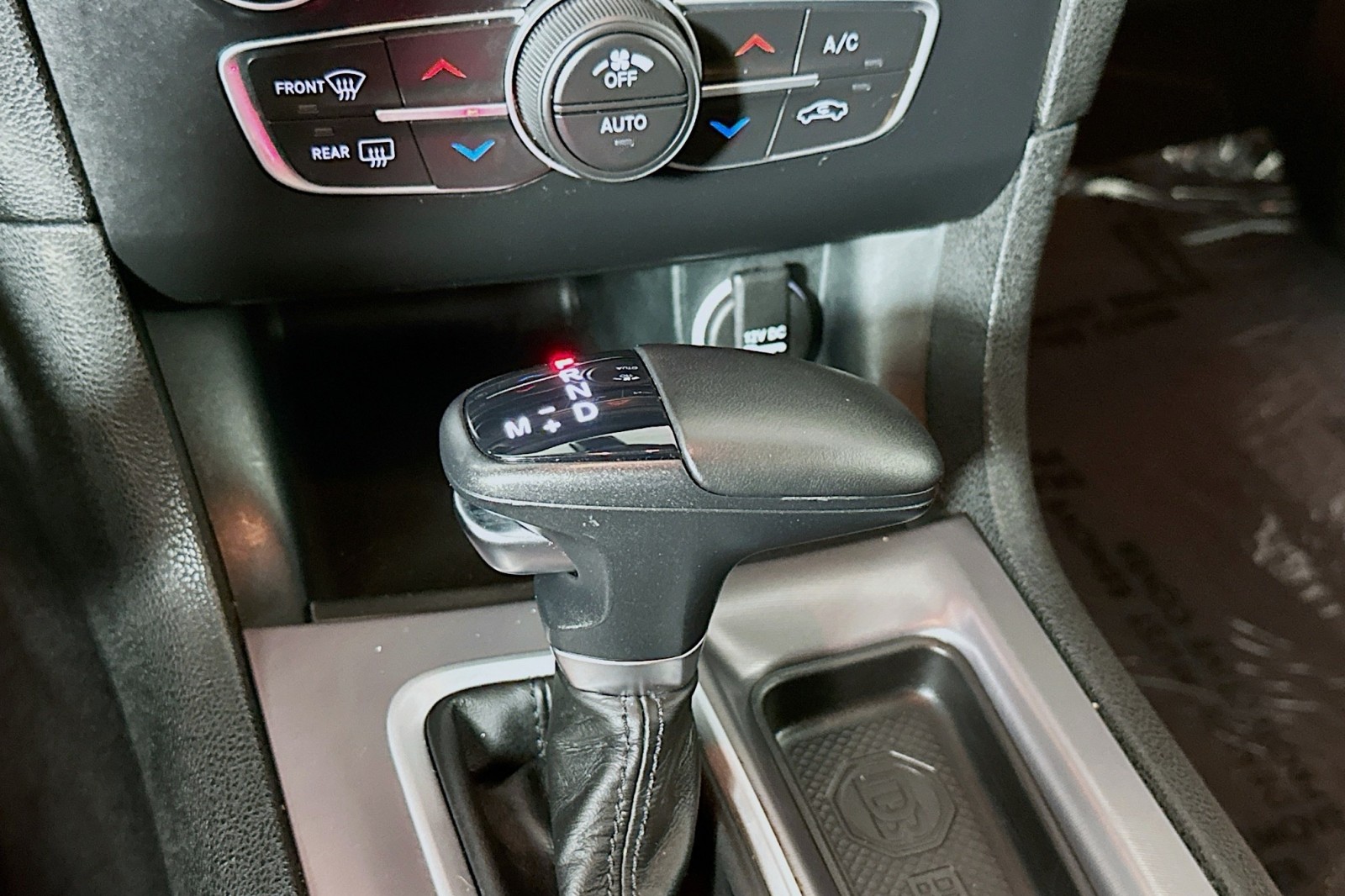 Used 2023 Granite Pearlcoat Dodge R/T image 7